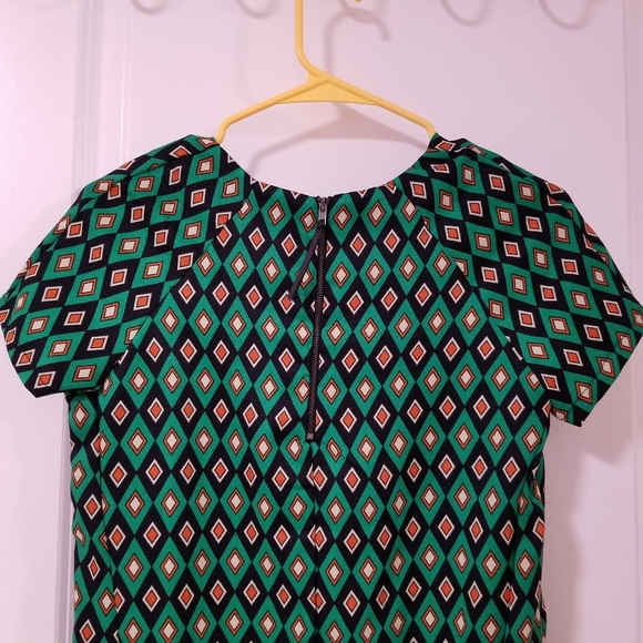 Top - Picture 2 of 5